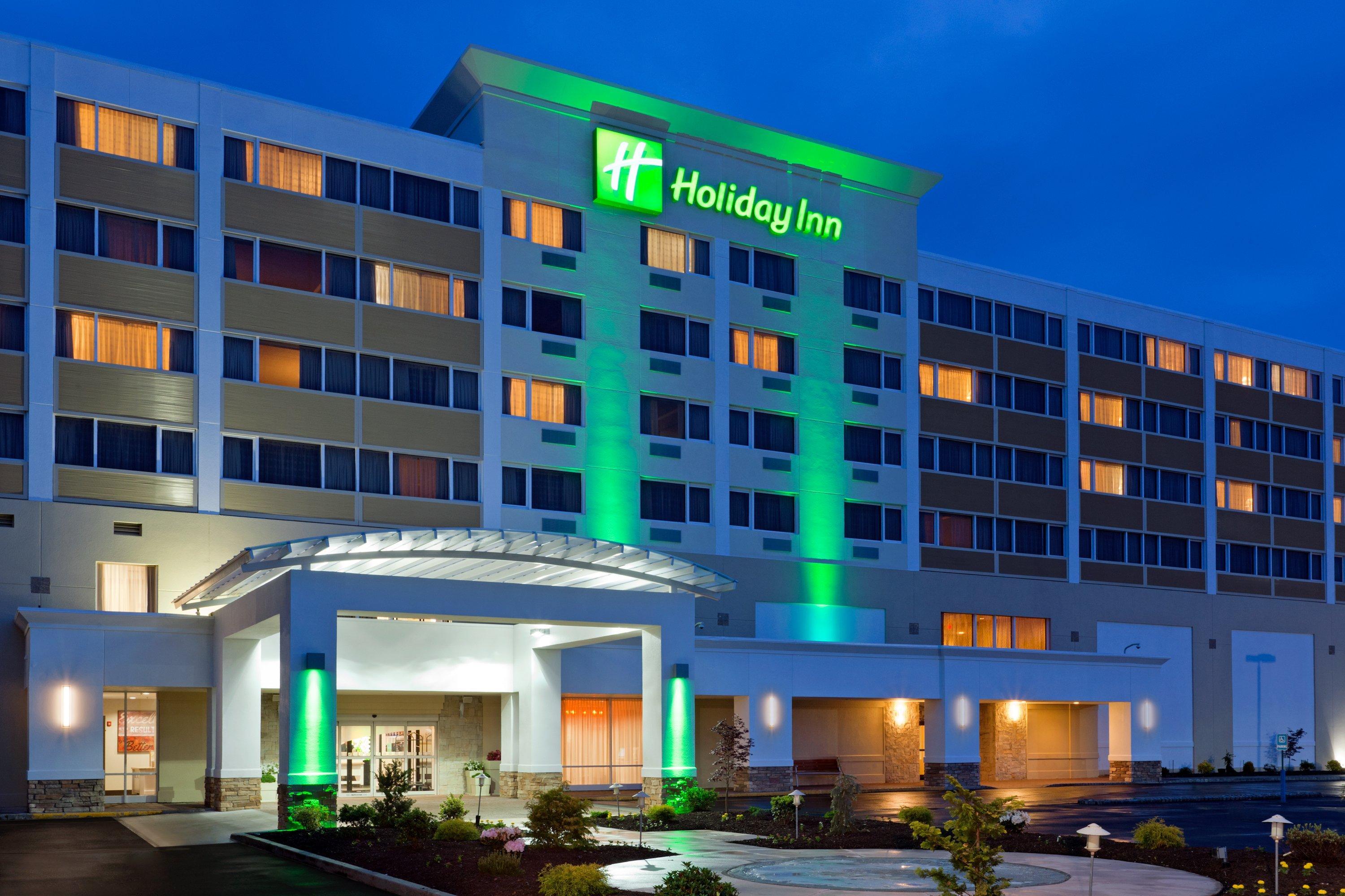 Holiday Inn Clark - Newark By Ihg Exterior photo