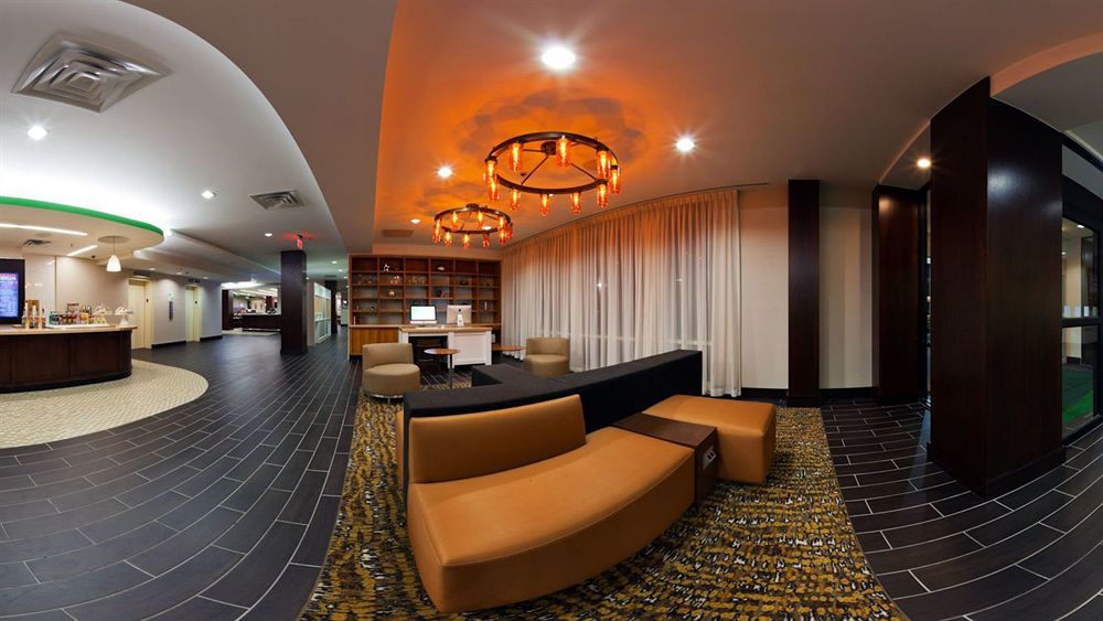 Holiday Inn Clark - Newark By Ihg Exterior photo