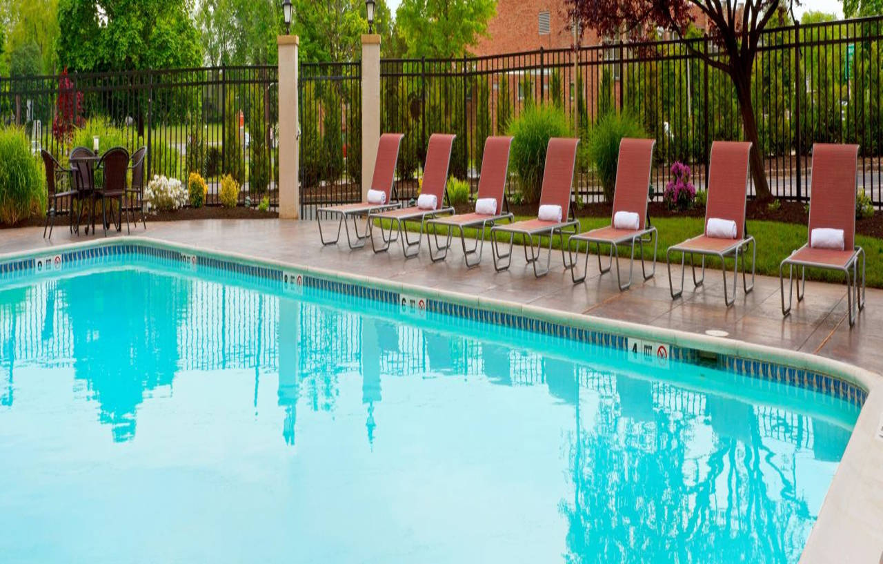 Holiday Inn Clark - Newark By Ihg Exterior photo