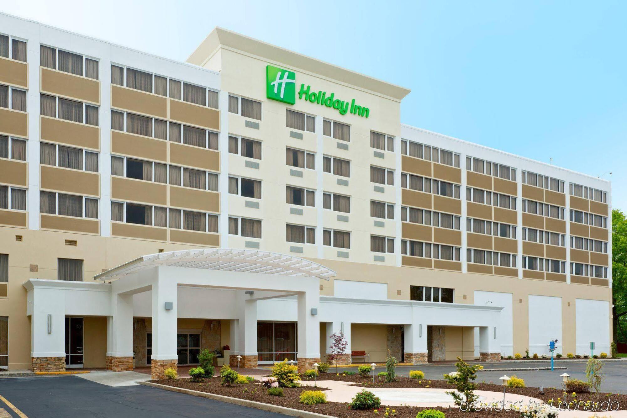 Holiday Inn Clark - Newark By Ihg Exterior photo